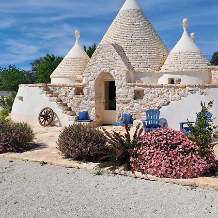 Il Trullo Di Mariangela Villa เชจลีเมสซาปิกา ภายนอก รูปภาพ