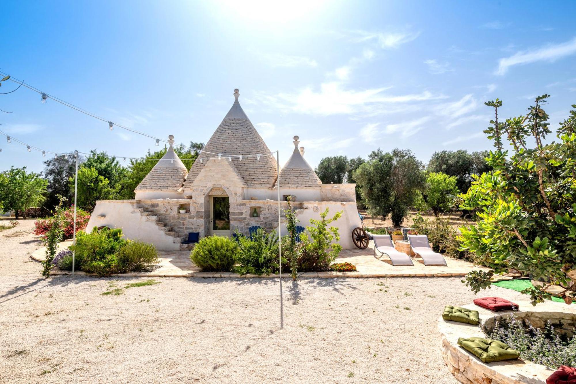 Il Trullo Di Mariangela Villa เชจลีเมสซาปิกา ภายนอก รูปภาพ